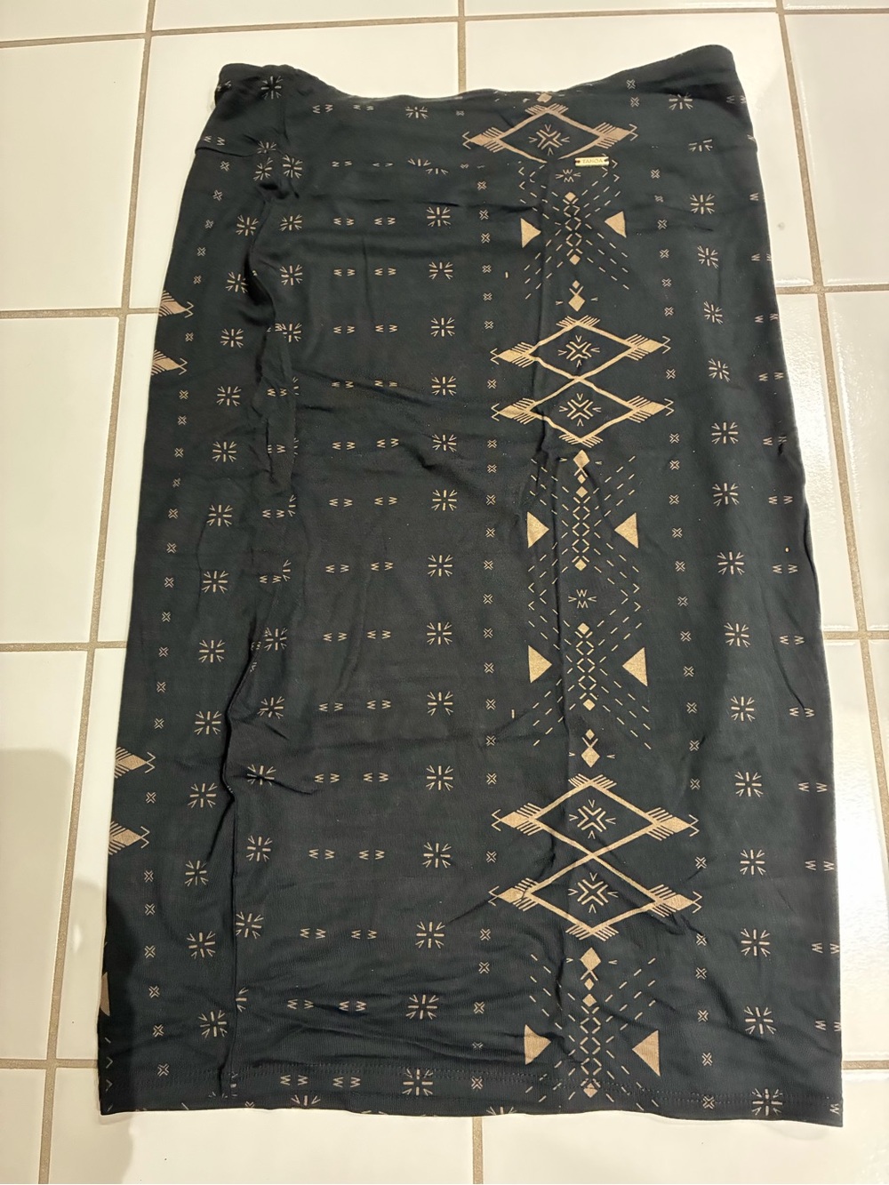 Hawaiian Polynesian Black Pencil Skirt with Tan Geometric Print by TANOA
